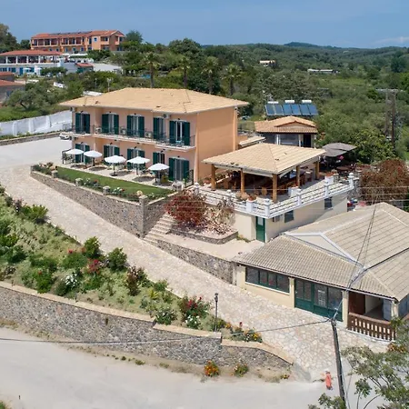 Gerasimo's * Marathias