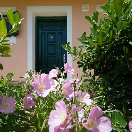 Gerasimo's شقة ماراثياس